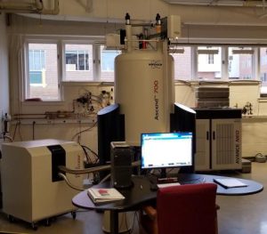 طیف سنجی CNMR